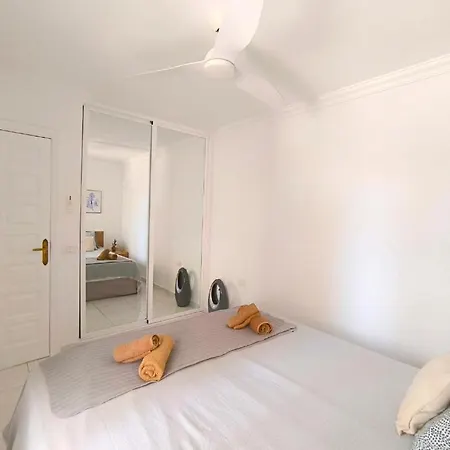 アパート Aitana - Ocean View - Fibre Net サンミゲル・デ・アボナ