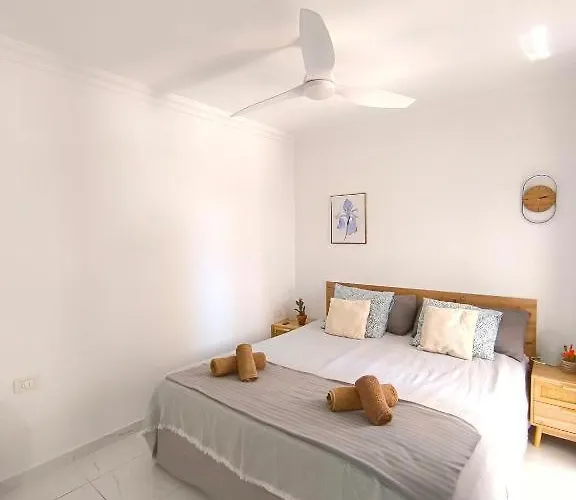 Aitana - Ocean View - Fibre Net アパート *